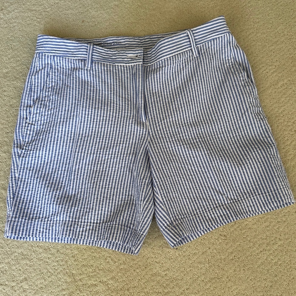 Talbots size 6 seer women's short